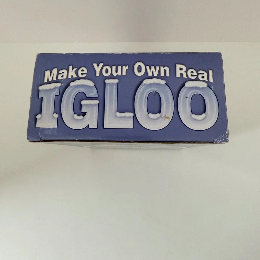 Scholastic Make Your Own Real Igloo Kit Ice Block Mold Book STEM Learning Toy